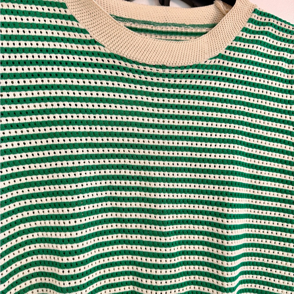 Green and Cream Striped Short Sleeve Sweater - Picture 4 of 6